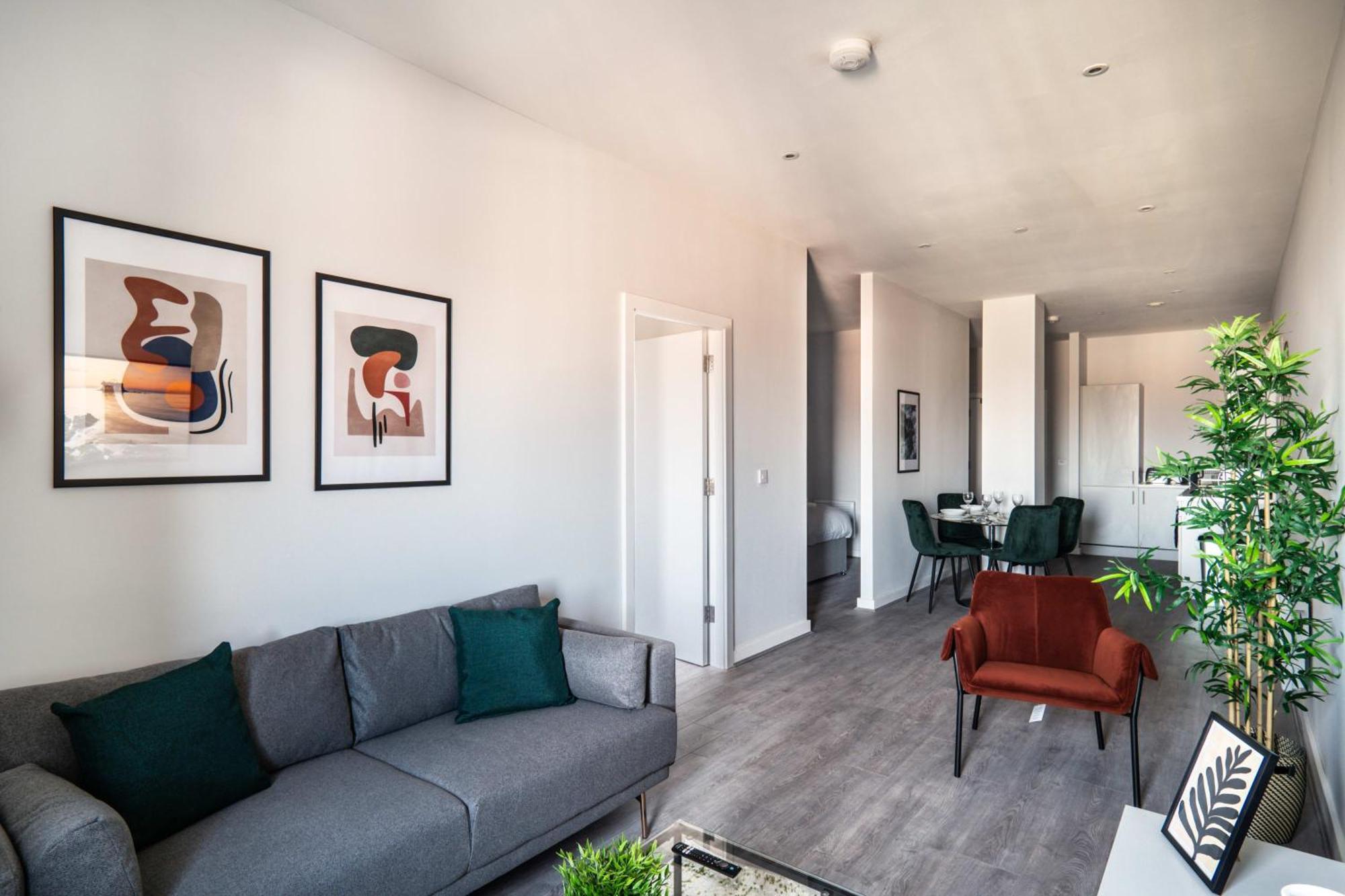 Modern & Spacious 2 Bed Apartment In Waterloo Liverpool ภายนอก รูปภาพ